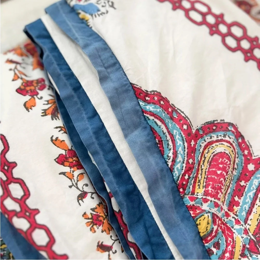 Pottery Barn Aurora Medallion Queen Duvet Cover Floral Paisley Red Blue White PB